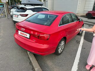 2014 Audi A3 III (8V), красный, 1500000 рублей, вид 3