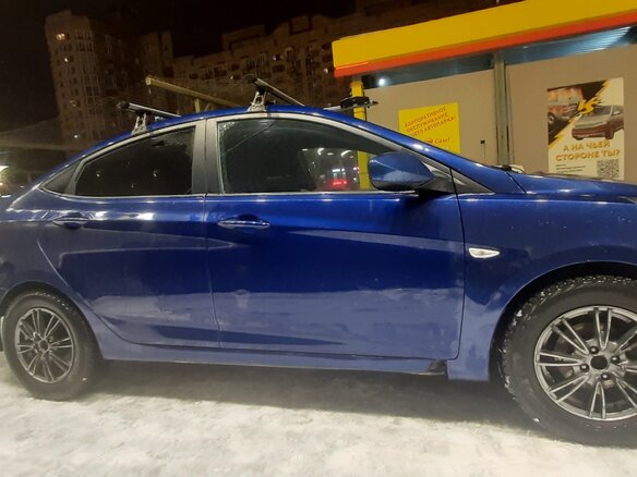 2015 Hyundai Solaris I Рестайлинг, синий, 950000 рублей - вид 13