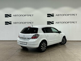 2012 Opel Astra H Рестайлинг, белый, 519000 рублей, вид 5