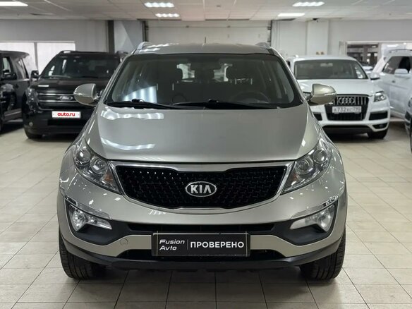 2014 Kia Sportage III Рестайлинг, серебристый, 995000 рублей - вид 1