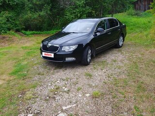 2013 Skoda Superb DSG II, чёрный, 900000 рублей, вид 1