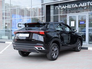 2024 Omoda C5 I Рестайлинг, чёрный, 2479900 рублей, вид 4