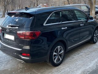 2019 Kia Sorento III Prime Рестайлинг, чёрный, 2900000 рублей, вид 5