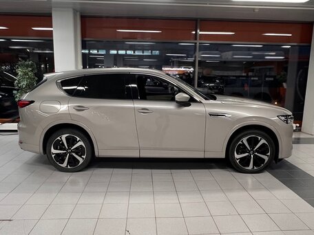 2022 Mazda CX-60, бежевый, 6500000 рублей, вид 3