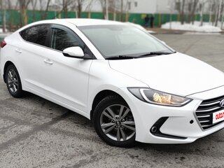 2018 Hyundai Elantra VI (AD), белый, 1750000 рублей, вид 1