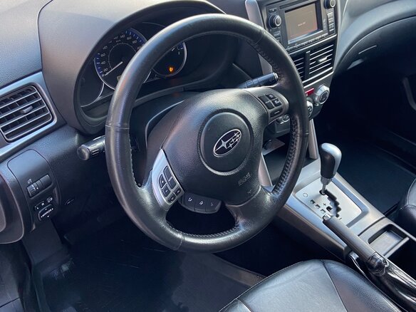 2011 Subaru Forester III Рестайлинг, серебристый, 1540000 рублей - вид 7