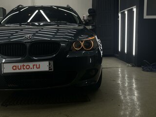 2006 BMW 5 серии 525xi V (E60/E61), серый, 900000 рублей, вид 3
