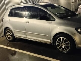 2012 Volkswagen Golf Plus II, серебристый, 550000 рублей, вид 2