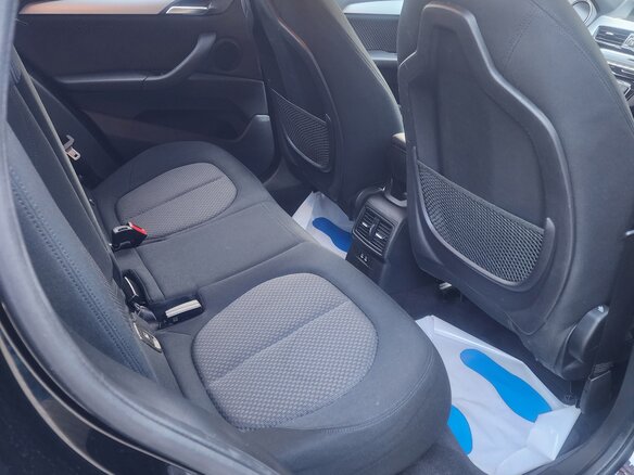 2018 BMW X1 16d sDrive II (F48), чёрный, 2550000 рублей - вид 15