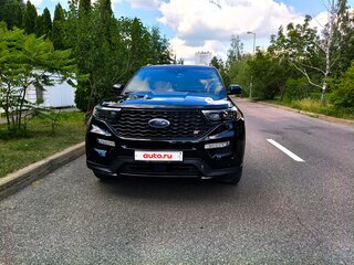 2022 Ford Explorer VI, чёрный, 2700000 рублей, вид 4