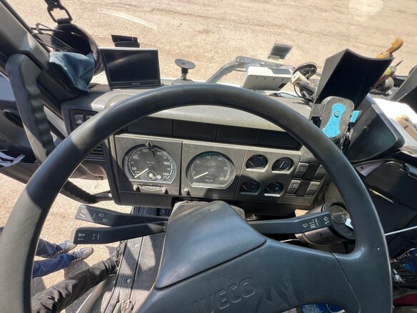 2000 Iveco EuroTech, белый, 1400000 рублей - вид 11