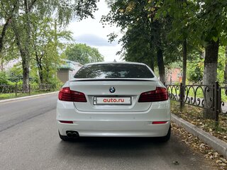 2016 BMW 5 серии 520d VI (F10/F11/F07) Рестайлинг, белый, 2500000 рублей, вид 3