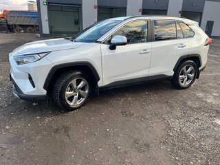 2019 Toyota RAV4 V (XA50), белый, 3650000 рублей, вид 3