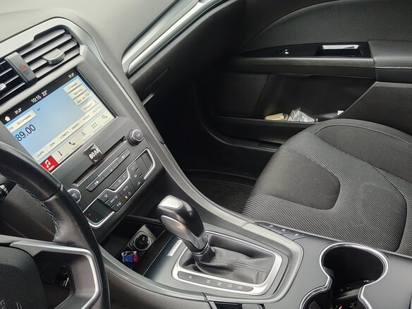 2017 Ford Mondeo V, чёрный, 1600000 рублей - вид 9