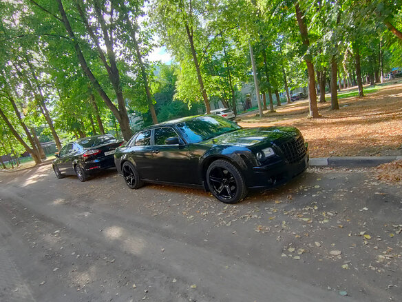 2006 Chrysler 300C I, чёрный, 2999999 рублей - вид 2