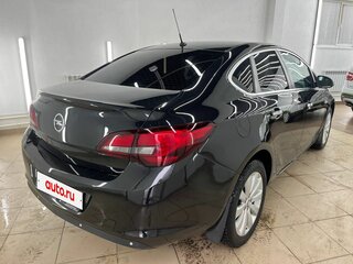 2013 Opel Astra J Рестайлинг, чёрный, 895000 рублей, вид 4