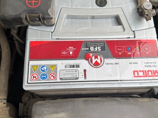 2013 Hyundai Solaris I, белый, 850000 рублей, вид 5