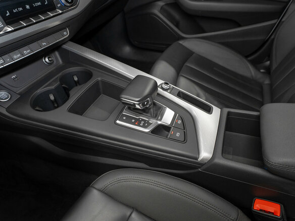 2020 Audi A4 40 TFSI V (B9) Рестайлинг, белый - вид 15