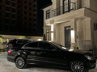2012 Mercedes-Benz E-Класс 300 IV (W212, S212, C207), чёрный, 2290000 рублей, вид 2