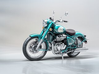 2026 Royal Enfield Classic 650, зелёный, 713000 рублей, вид 2