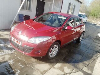 2012 Renault Megane III Рестайлинг, красный, 630000 рублей, вид 1