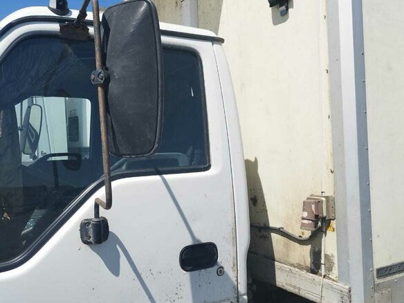2011 Isuzu Como, белый, 1850000 рублей - вид 5