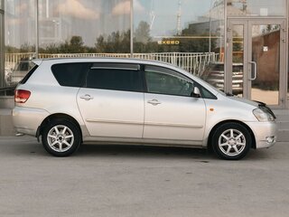 2001 Toyota Ipsum II (M20), бежевый, 530000 рублей, вид 4