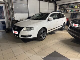 2010 Volkswagen Passat B6, белый, 800000 рублей, вид 1