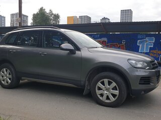 2011 Volkswagen Touareg II, серый, 2500000 рублей, вид 4