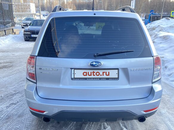 2011 Subaru Forester III Рестайлинг, серебристый, 1540000 рублей - вид 14