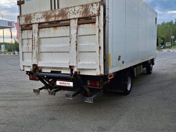 2016 Isuzu Forward (F-Series), белый, 2400000 рублей - вид 7