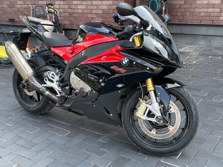 2016 BMW S 1000 RR, красный, 1650000 рублей, вид 3