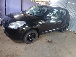 2010 Renault Sandero I, чёрный, 480000 рублей, вид 2