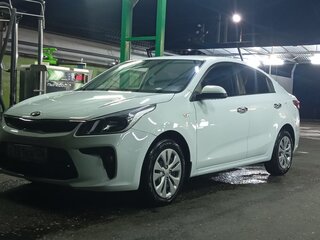 2019 Kia Rio IV, белый, 1100000 рублей, вид 1