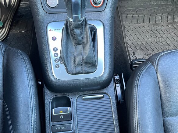 2012 Volkswagen Tiguan I Рестайлинг, белый - вид 23