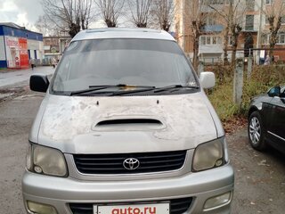 1999 Toyota Town Ace Noah III, серый, 670000 рублей, вид 2