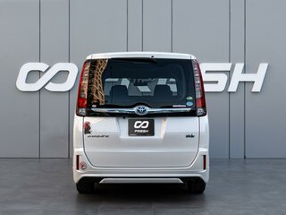 2015 Toyota Esquire I, белый, 2106000 рублей, вид 4