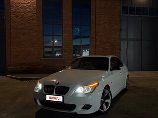2009 BMW 5 серии 530i V (E60/E61) Рестайлинг, белый, 745000 рублей, вид 2