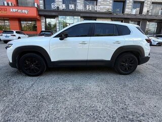 2023 Mazda CX-50, белый, 1990001 рублей, вид 4