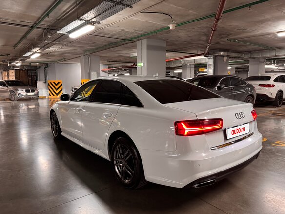 2017 Audi A6 IV (C7) Рестайлинг, белый, 2200000 рублей - вид 6