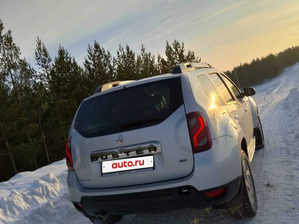 2015 Renault Duster I Рестайлинг, серебристый, 1100000 рублей - вид 2