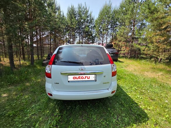 2011 Lada (ВАЗ) Priora I, белый, 430000 рублей - вид 4