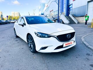 2016 Mazda 6 III (GJ) Рестайлинг, белый, 1380000 рублей, вид 3