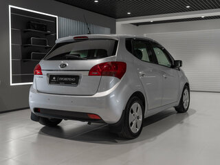 2015 Kia Venga I Рестайлинг, серебристый, 820000 рублей, вид 5