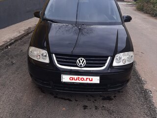 2006 Volkswagen Touran I, чёрный, 525000 рублей, вид 1