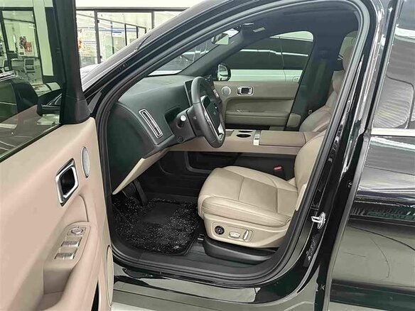 2025 Li Auto (Lixiang) L6 I, чёрный, 5792000 рублей - вид 8