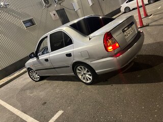 2007 Hyundai Accent ТагАЗ II, серебристый, 300000 рублей, вид 4