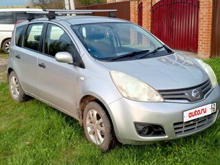 2009 Nissan Note I Рестайлинг, серебристый, 620000 рублей, вид 3
