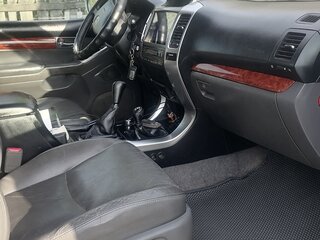 2006 Toyota Land Cruiser Prado 5-speed 120 Series, серебристый, 2200000 рублей, вид 4