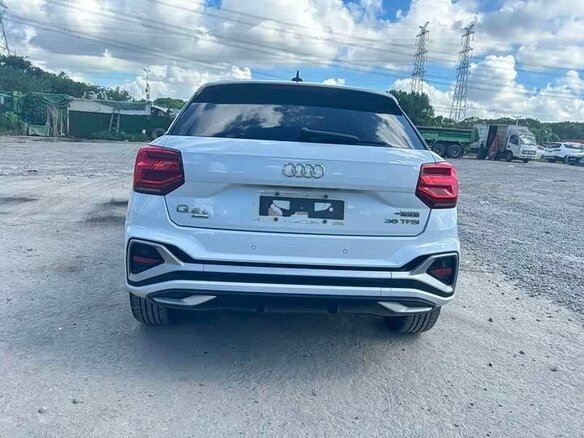 2022 Audi Q2 35 TFSI I Рестайлинг, белый - вид 4
